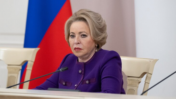 Матвиенко опровергла планы по введению ответственности за тунеядство в РФ Матвиенко опровергла планы по введению ответственности за тунеядство в РФ