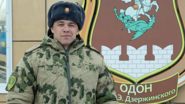 Росгвардия заявила, что рэпер Macan будет охранять порядок в Московском регионе Росгвардия заявила, что рэпер Macan будет охранять порядок в Московском регионе
