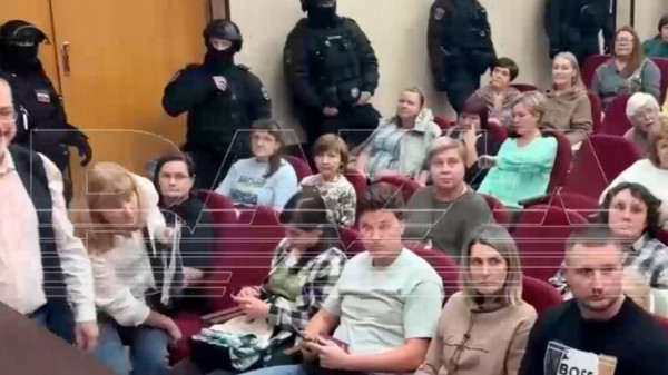 ТАСС: в Петербурге пресекли собрание проукраинской секты ТАСС: в Петербурге пресекли собрание проукраинской секты