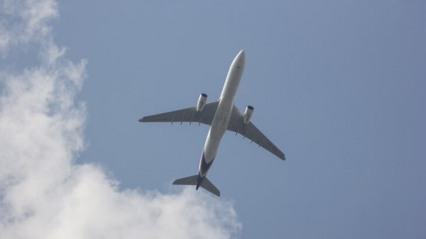 Рейс Azur air Пхукет – Москва вернулся в аэропорт вылета по технической причине Рейс Azur air Пхукет – Москва вернулся в аэропорт вылета по технической причине